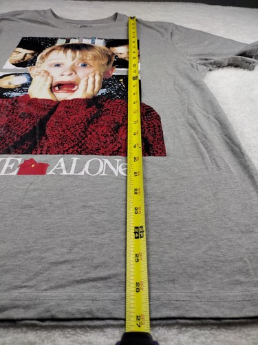 NECA Official Home Alone Shirt Medium Gray Kevin Marv Harry 2020 - Picture 6 of 7