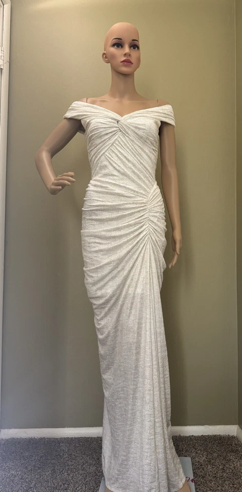 White Gown - Image 2 of 4