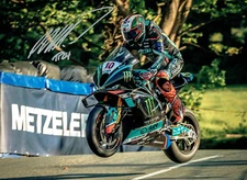Peter Hickman 2024 Isle of Man Superbike TT Winner signed 10 x 8 picture.
