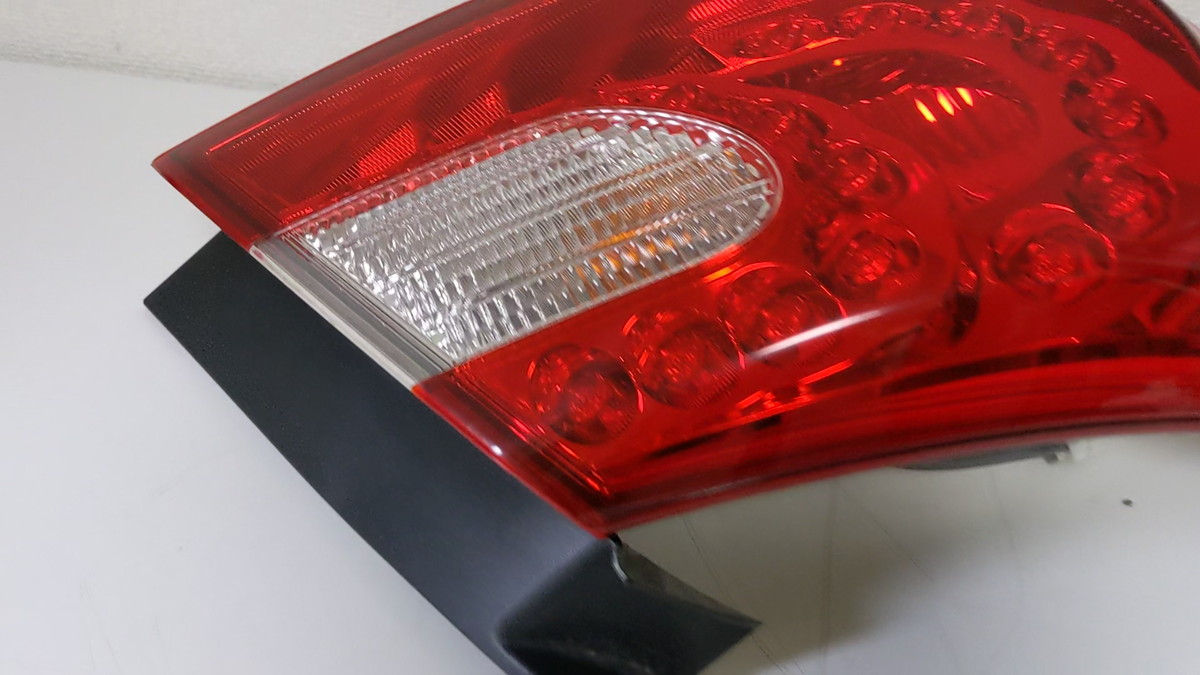 OEM 2011 - 2014 LH Infiniti M37 M56 Nissan FUGA Y51 Taillight Tail