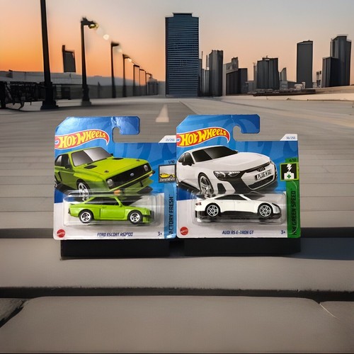 Hot Wheels Cars x 2 Ford Escort RS2000 & Audi RS E-Tron GT - Hot Wheels 2024 π’ - Picture 9 of 11