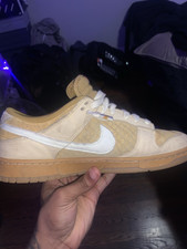 Nike Dunk SB Men s Low Top Lace Up Sneaker Be...