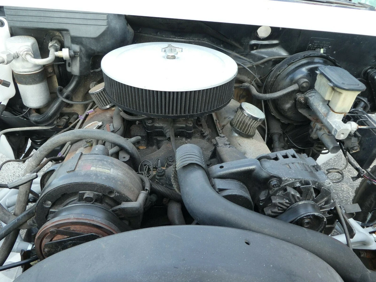 The Gas Engine in a Tesla Cybertruck Replica