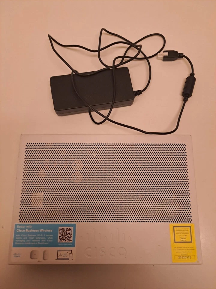 Cisco Business 250 Series Smart Switch, model CBS250-8P-E-2G - Part cable - Image 2 of 4