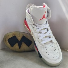 Size 6Y- Jordan Mars 270 Fire Red - BQ6508-100