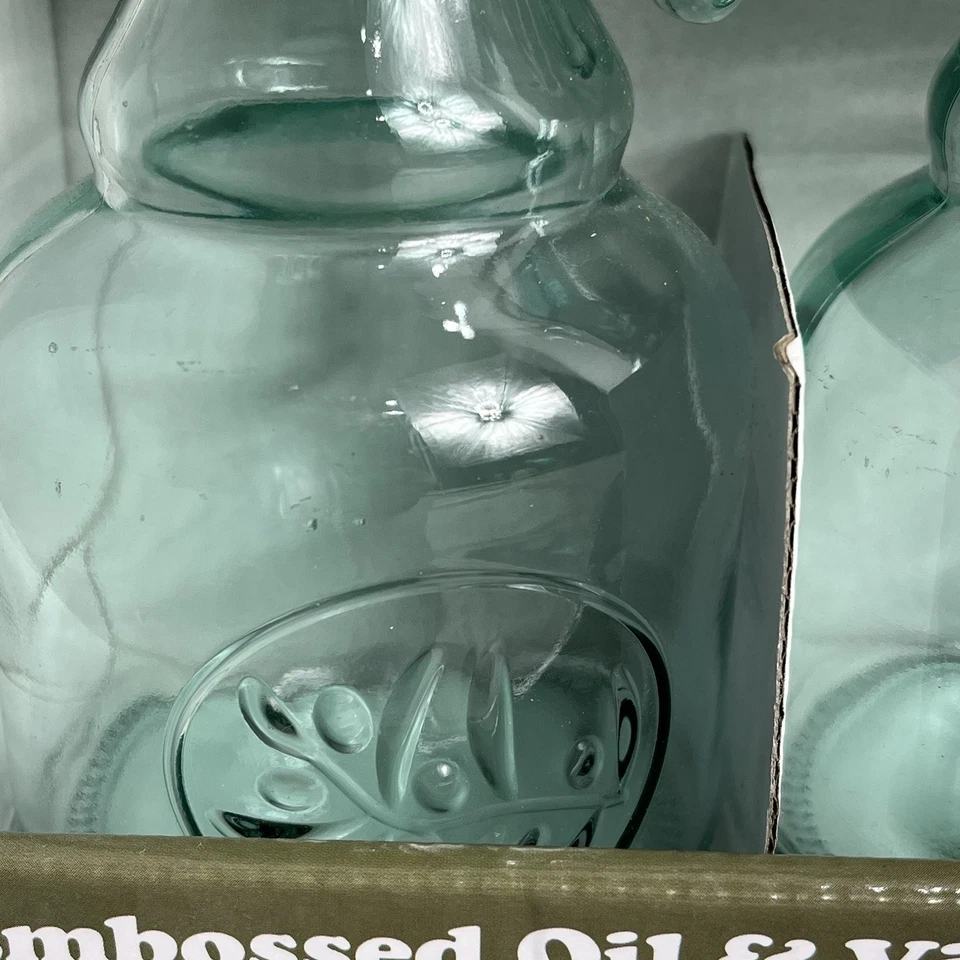 NEW Howard Grant Embossed Oil & Vinegar Cruet Set 10 Fl. Oz 290 ML   - Image 2 of 4