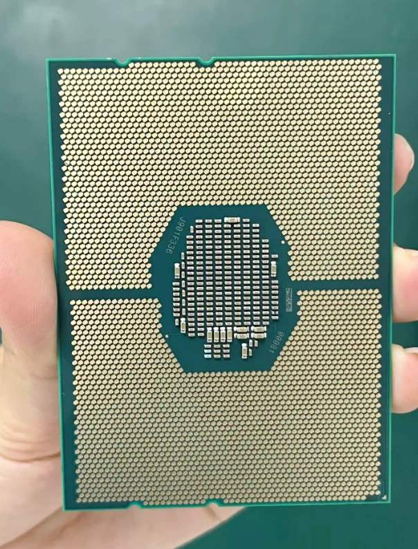 Intel Xeon Silver 4114 2.2Ghz 10-Core 13.75MB LGA3647 CPU P/N: SR3GK Tested - Image 2 of 2