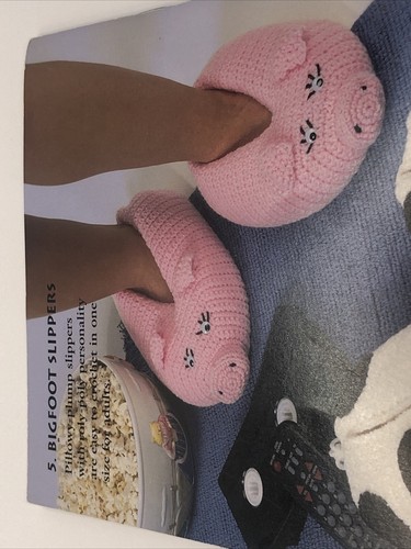 CREATURE COMFORTS SLIPPERS 5 DESIGNS DIGEST SIZE KNIT & CROCHET PATTERN BOOK - Picture 9 of 12