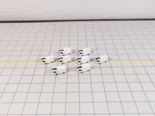 8x White CATERING TRUCKS (LOW POSITION) GSE Vehicle Models 1:400 Scale Diorama