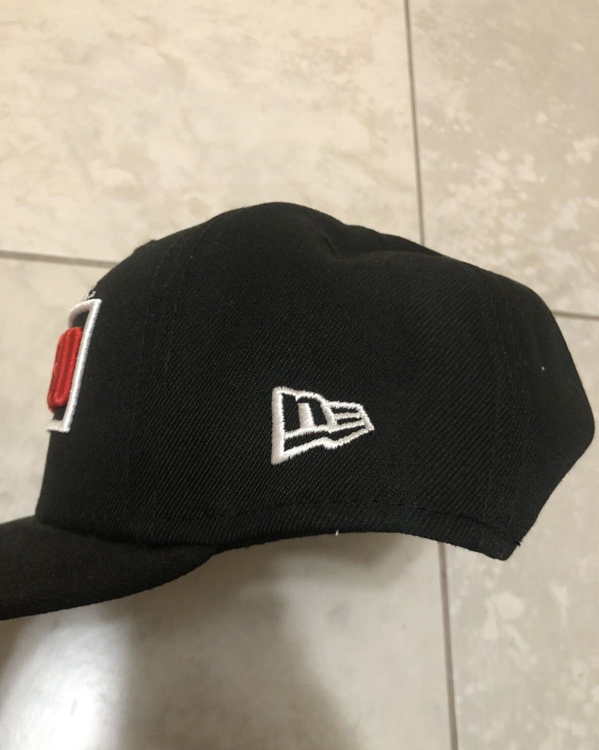 Picture 4 of 11