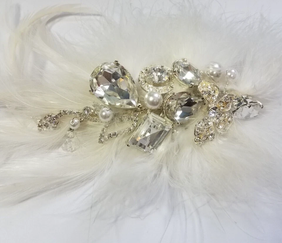 Vtg Ivory Feathers Silver Tone Rhinestone Faux Pearl Hair Clip Wedding Fashion - Image 4 of 4