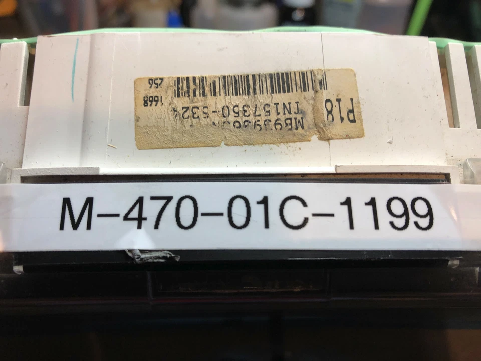 Cuadro de instrumentos Chrysler Sebring 1999 usado a la venta Foto 3 de 4