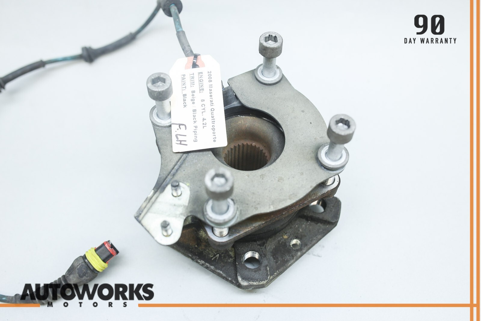 03-08 Maserati Quattroporte M139 Front Left or Right Spindle Knuckle Hub OEM