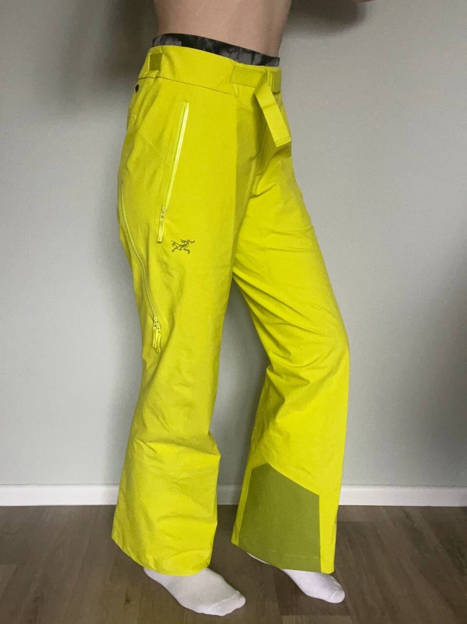 Arc'teryx Womens Sentinel LT Yellow Pants Gore-tex Size US 6