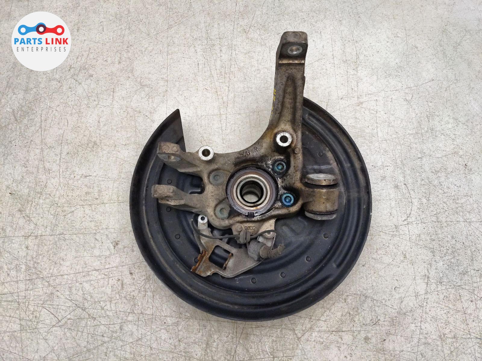 2006-12 BENTLEY CONTINENTAL FLYING SPUR REAR RIGHT SPINDLE KNUCKLE WHEEL HUB 3W2