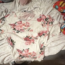 Womens XL White/Pink/Green Floral Long Sleeve...