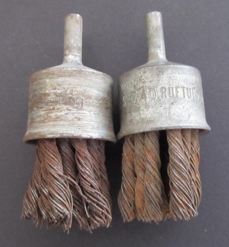 Pair of Osborn Ruftuf Knotted Wire Round End Brushes - 1-1/8"
