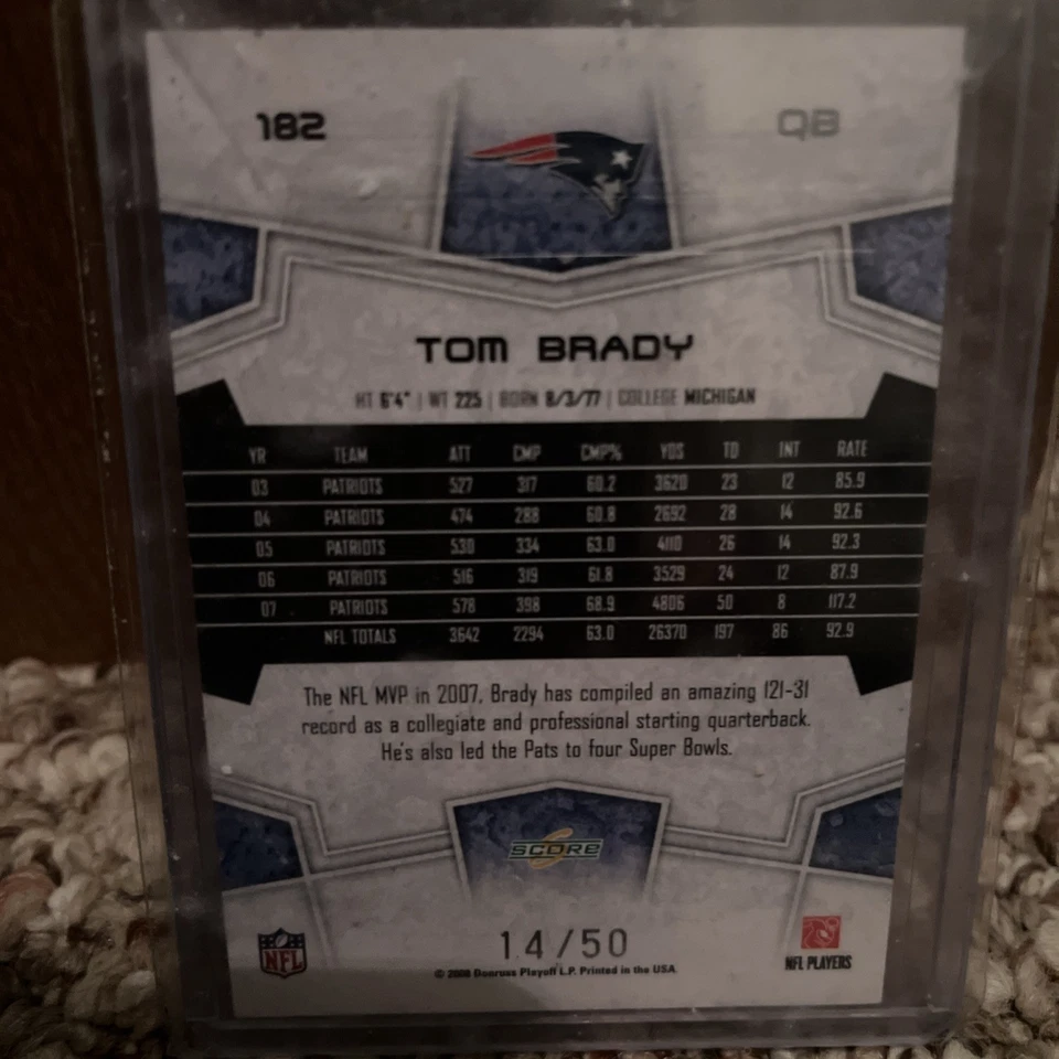2008 Score Tom Brady #182 Super Bowl 43 Gold Parallel Gem Mint 10. Rare Card - Image 2 of 2