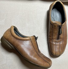 Naturalizer Women  s Size 7.5 Tan Leather Zip Accent Shoes