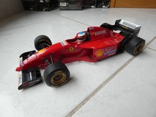 Ferrari 412 T2 Michael Schumacher #1 1996 1/18 Minichamps F1 Formule 1 défaut
