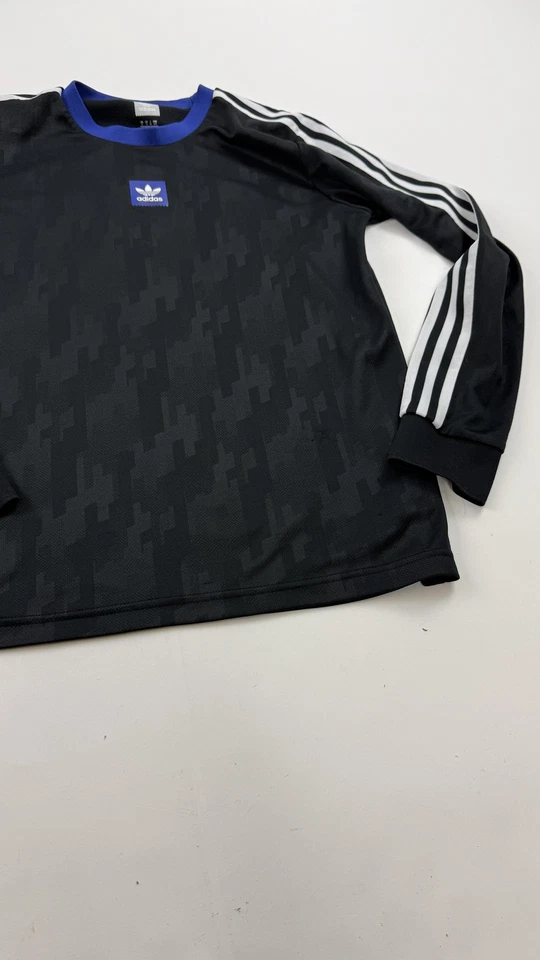 Camisa Adidas masculina pequena preta manga longa 3 listras trevo gola redonda originais - Imagem 2 de 4