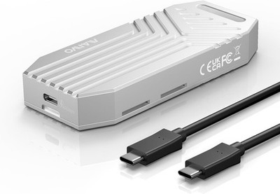 Robust 40Gbps NVMe SSD Adapter - Aluminum Enclosure for Thunderbolt 4/3 Devices
