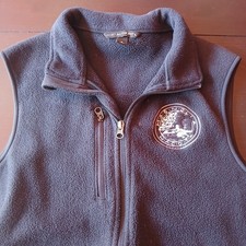 magnolia port authority sz small  est. 2003 waco, tx vest chip joanna gaines