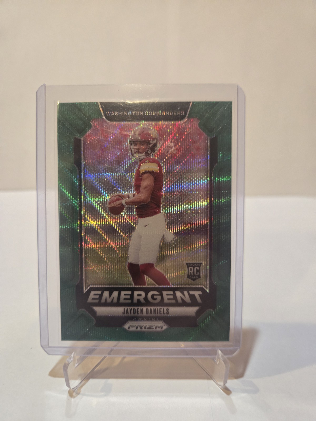 2024 Panini Prizm - Emergent Jayden Daniels #2 Green Wave Prizm (RC)
