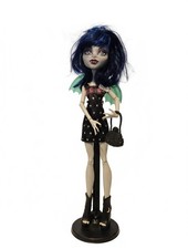 Monster High Ghoulia Yelps Doll With Stand And Pictured Accessories