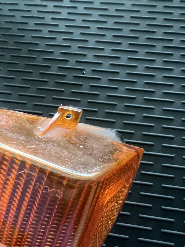 1982 Rolls Royce Lh Turn Signal Lens Lucas Silver Spur Spirit See All Pictures - Image 4 of 4