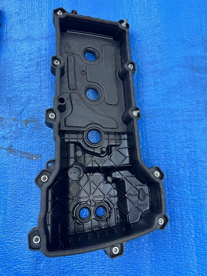 Cubierta de válvula de motor Ford Flex 2014 3,5 L de fábrica Foto 2 de 4