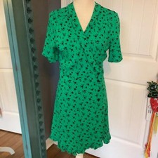 ASOS Chic Green Floral Wrap Dress for Women