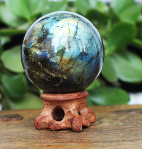 278g Blue & Gold Flash LABRADORITE Crystal Sphere Ball w/Rosewood Stand - Imagen 6 de 10