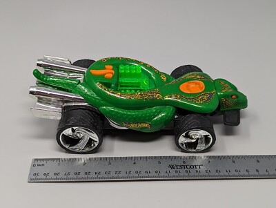 ミニカー snake Serpent 748 