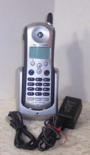 Motorola MD71 5.8GHz Digital Expandable Cordless Phone Handset & Charger! 