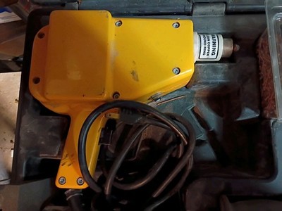 Uni Spotter Deluxe 9000 H & S Auto Shot 9000 Uni-Spotter Deluxe Stud Welder Kit