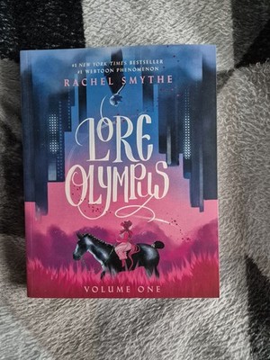 Lore Olympus: Volume 01 von Rachel Smythe (2021, Taschenbuch)