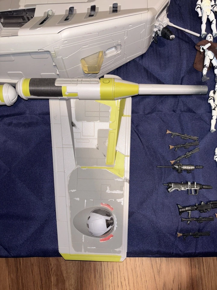 Star Wars Clone Trooper Lote de 23 Figuras y Republic Gunship Commander Bacara Foto 4 de 4