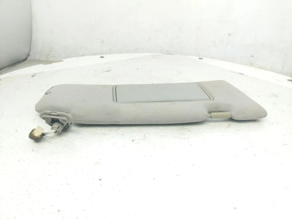 2007-2008 Nissan 350Z Passenger Side Interior Sun Visor 96400-Ev00a - Image 4 of 4