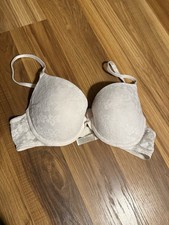 Victoria's Secret White Lace Push-Up Bra 36B Coquette Aesthetic