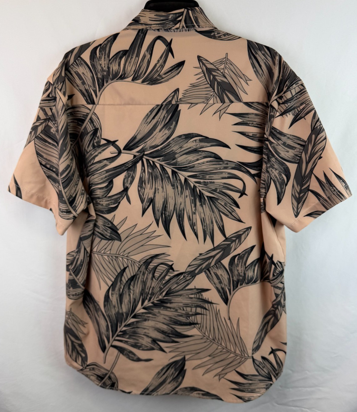 Manfinity Short Sleeve Button Up Polyester Shirt … - image 2