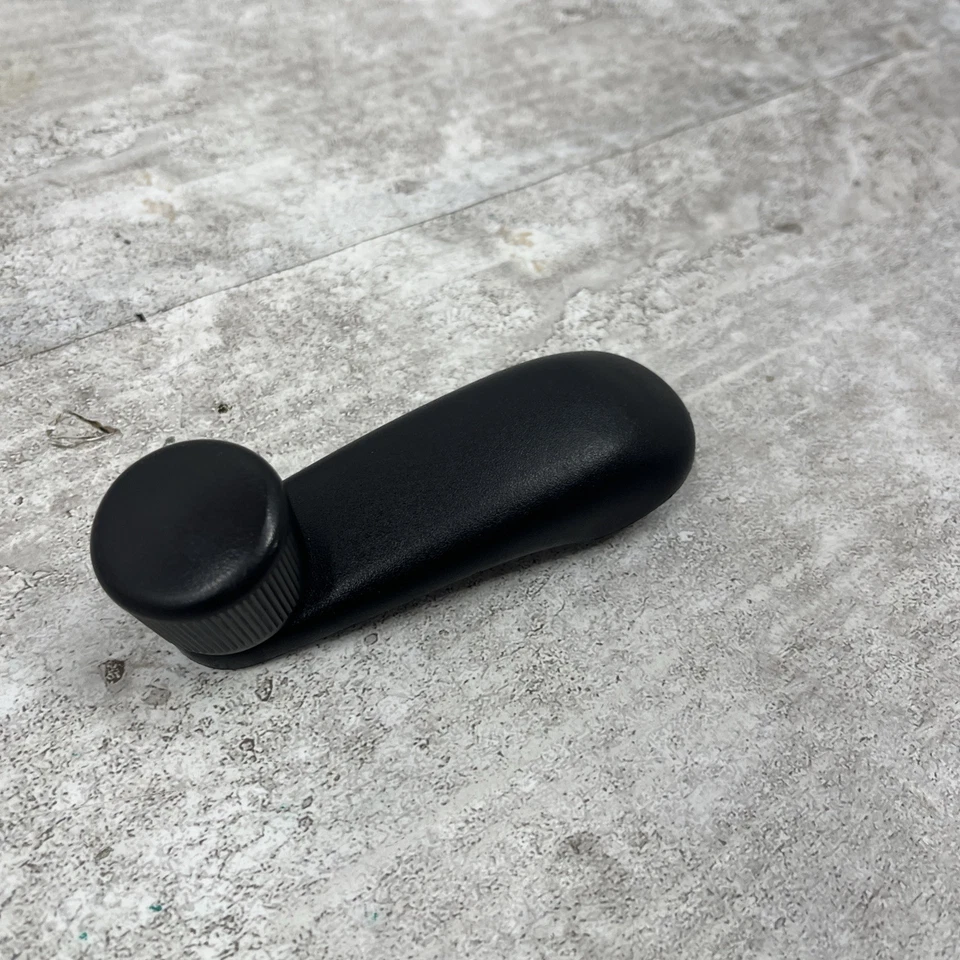 Черная оригинальная ручная рукоятка стеклоподъемника для внедорожника GM 1999-2023 годов выпуска - Изображение 4 из 4