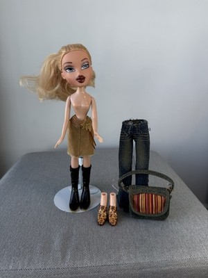 2003 MGA  Bratz '' Style It!'' Cloe Doll Incomplete GUC