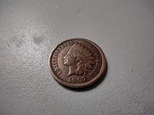 1907 Philadelphia Mint Indian Head Penny In VF-XF Condition See Pics