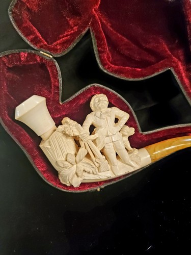 Handcarved Meerschaum pipe with case from Turkey - Picture 3 of 4