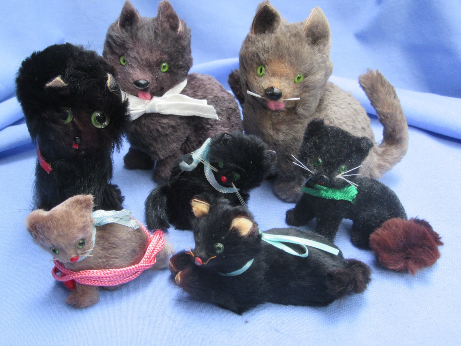 BRU KESTNER JUMEAU BORZOI BLEUETTE FASHION DOLL SALON DOG COMPANION