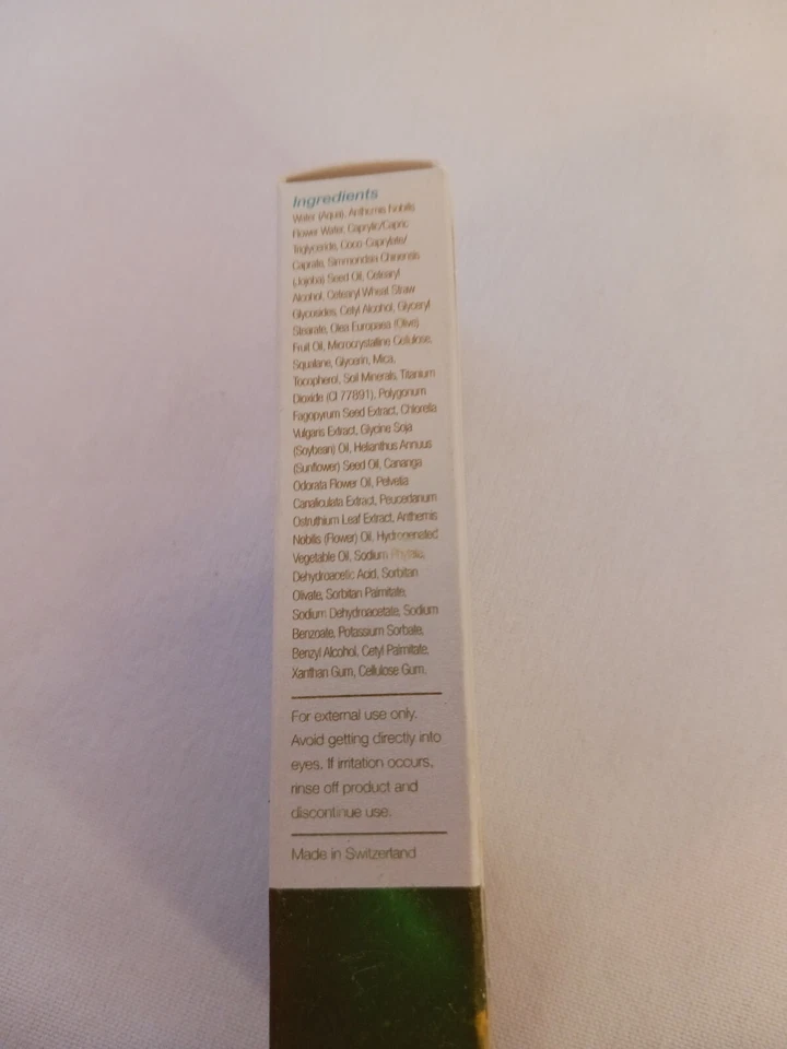 Crema de ojos Bare Escentuals RareMinerals Foto 2 de 3