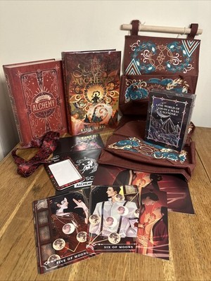 Fairyloot November 2023 Full Box - Scarlet Alchemist SIGNED Sarah J Maas