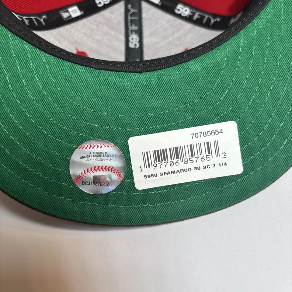 *NEW* Seattle Mariners New Era Fitted Hat 30th Anniversary Patch Cap Size 7 1/4 - Image 4 of 4