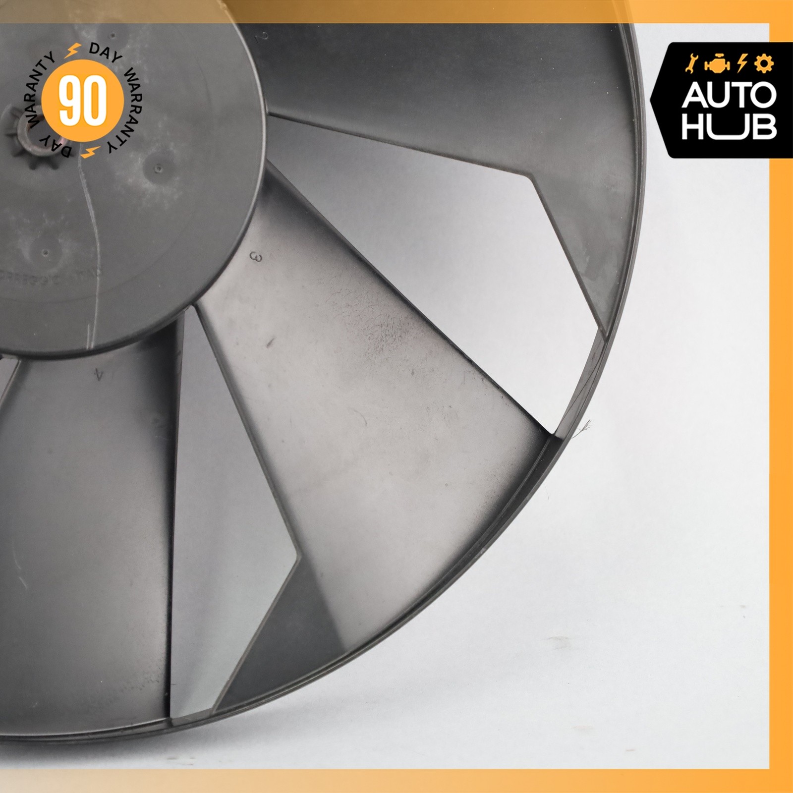 09-19 Maserati GranTurismo M145 Engine Motor Cooling Fan Blade OEM 45k